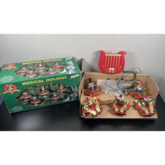 Mr. Christmas Looney Tunes Ornaments Musical Holiday 1997 Plays 20 Song With Box - Picture 1 of 16